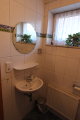 Das G&auml;ste WC der linken H&auml;lfte